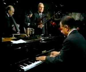 1969 Ronnie Scotts club with Stephane Grappelli for Jazz 625 BBC TV